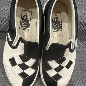 Vans Black and White Checkered Slip-On Sneakers women’s 5.5. Men’s 4.0